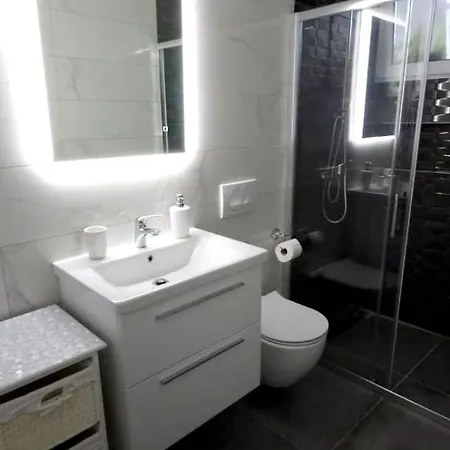 Diana Apartman